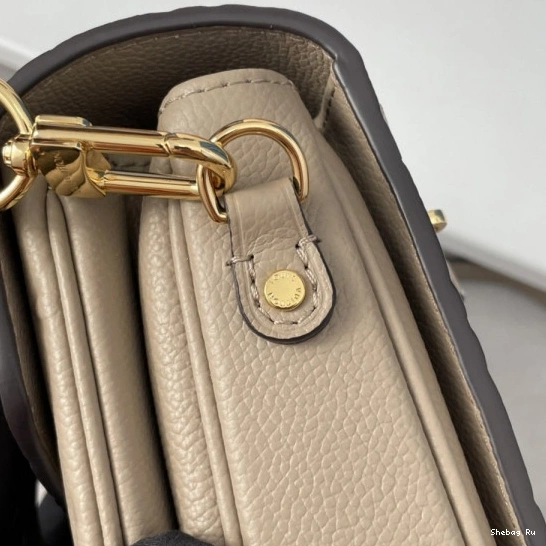 MÉTIS VUITTON POCHETTE LOUIS 0711
